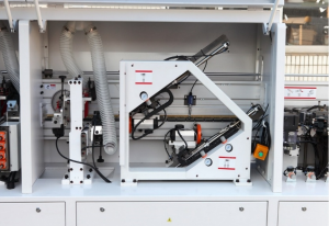 Станок для облицовывания кромок мебельных деталей WoodTec EdgeMatic 624С PRO