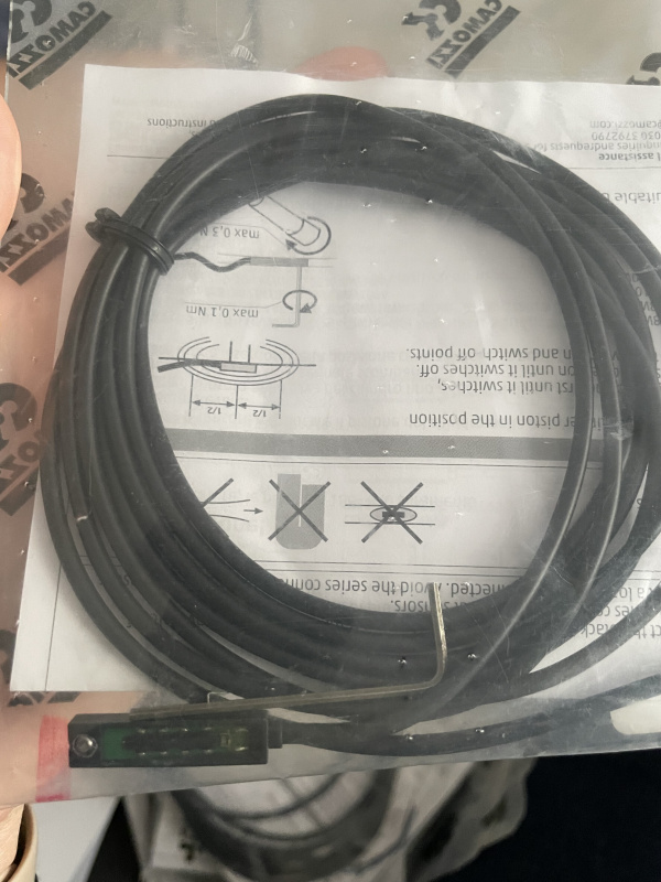 Датчик магнитный CAMOZZI CST-220 герконовый купить в Барнауле по цене ...