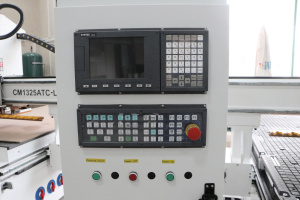 Фрезерный станок с чпу автоматическая смена инструмента WINGSPAN CM1325ATC-L12 (МС-ГРУП)