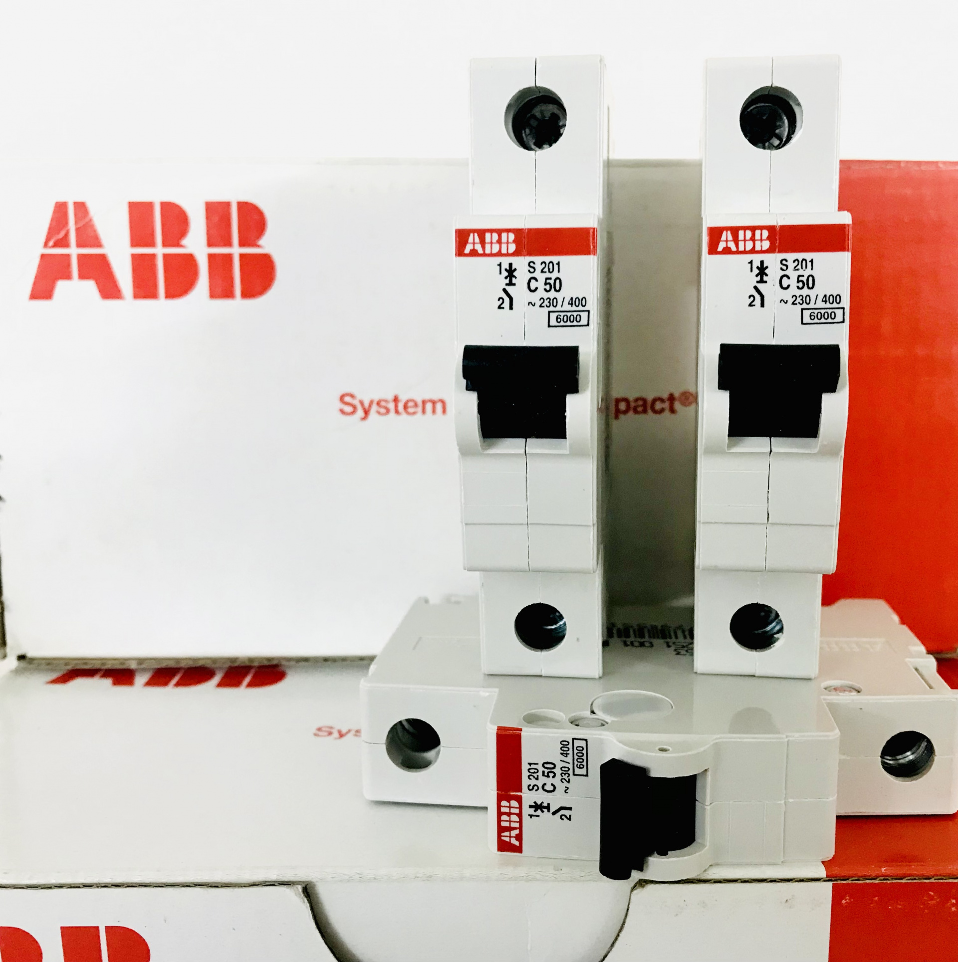 Автоматический выключатель авв s201. Автоматический однополюсный выключатель ABB s201. Выключатель автоматический однополюсный 4а с s201 6ка s201 c4. ABB s201 чертеж. ABB s201 шина.