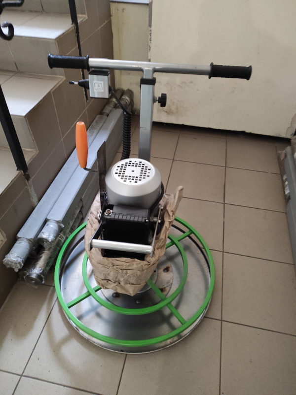 затирочная машина вертолет для стяжки пола купить в Москве по цене 75 ...