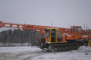 Бурильно-сваебойная машина БМ-831