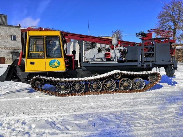 Буровая установка УГБ-587