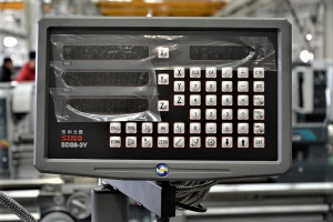 CDS 6266 B/C универсальный токарный станок DMTG