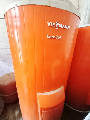 Накопительный водонагреватель / буферная емкость Viessmann VertiCell 3003 354, идеальное состояние