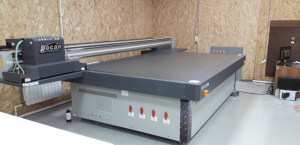 Ультрафиолетовый планшетный принтер Docan H3000