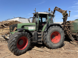 Щепоруб дробилка мобильная JENZ HEM 560 + трактор Fendt 926 Vario, рубительная машина JENZ HEM 560 + трактор Fendt 926 Vario