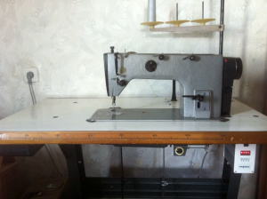 Промышленная швейная машина класса 1022М