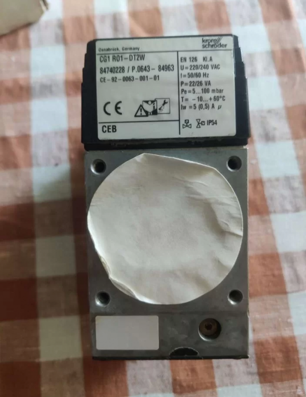 Газовый клапан Krom Schroder CG1 R01-DT2W купить в Москве - Биржа ...