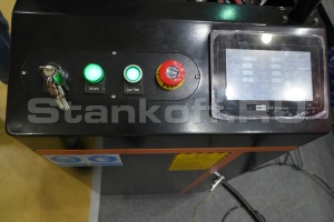 Оптоволоконный лазерный сварочный аппарат + лазерный очиститель + лазерный резак 4 в 1 XTW-A/1500 Raycus