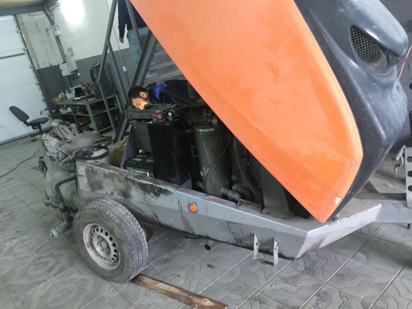 Растворонасос пневмонагнетатель Brinkmann 450 2012 купить Б/У в ...