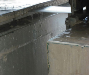 Ленточнопильный станок для резки мрамора CNC Marble Cutter