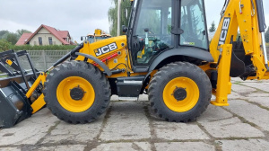 Экскаватор-погрузчик JCB 4CX