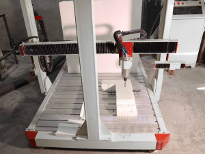 ЧПУ станок резки пенопласта CNC styrofoam-2 (1100x2100x 1100)