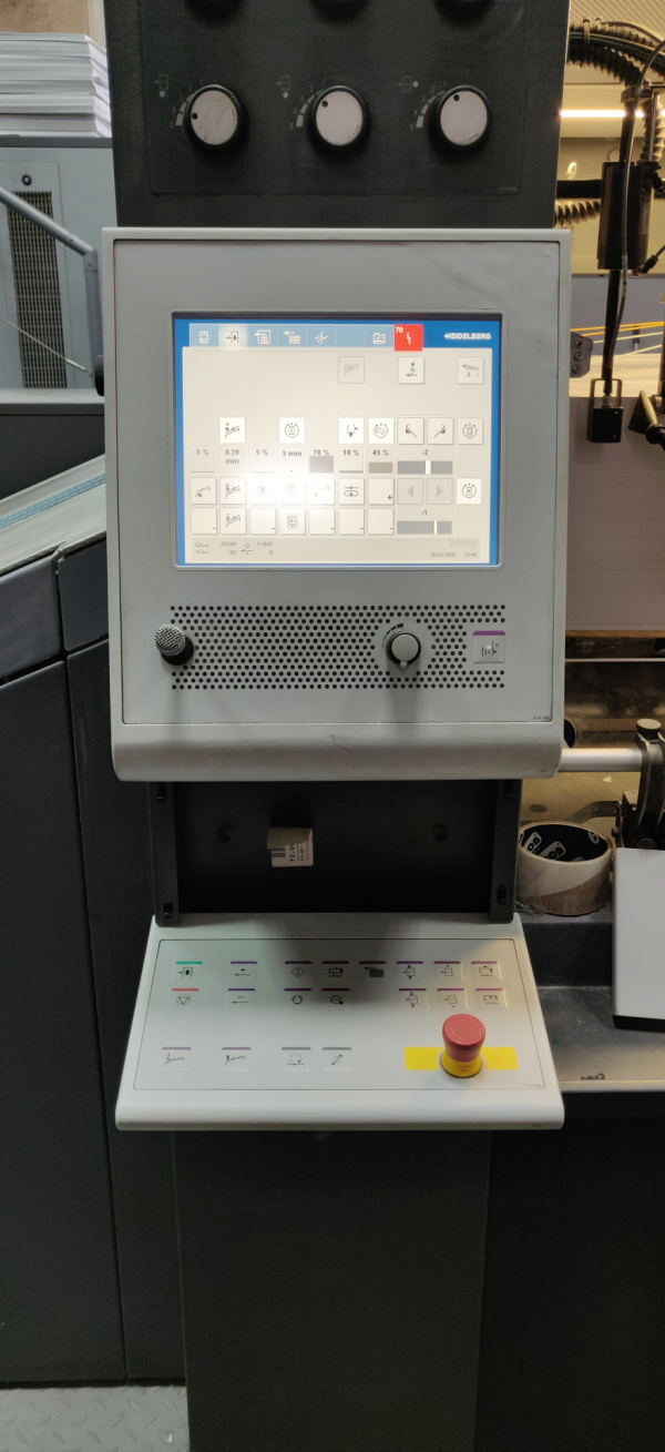 Ремонт, замена мониторов, индикаторов, ЖК дисплеев, сенсорных панелей ...