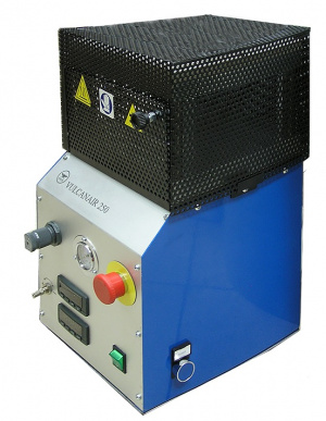 Оборудование: Фрезерный станок MDX-540S серии MODELA PRO II, Машина литейная CIMO MIX CAST FULL (4 л, 1 кг), Печь плавильная индукционная