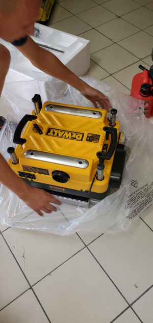Рейсмус DeWalt dw735