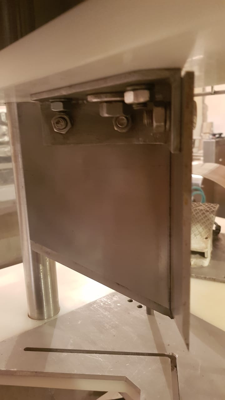 Головоруб для рыбы двухпозиционный пневматический V-обр купить Б/У в ...