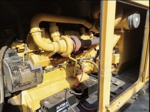 Дизельный генератор Caterpillar 900 kva контейнер Пр 600