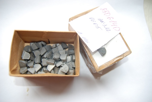 пластина Т15К6