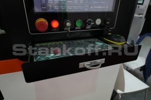 Высокомощный оптоволоконный лазерный станок XTC-2060GP/12000 Raycus