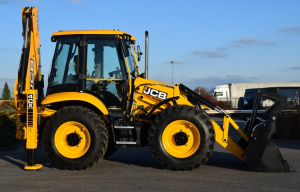 Экскаватор-погрузчик JCB 4CX PRO