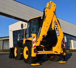 Экскаватор-погрузчик JCB 4CX PRO