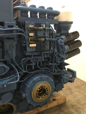 Двигатель для локомотива индустриальный MTU 8v4000 1000 HP @1800 rpm locomotive application