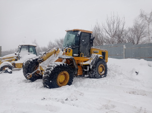 Погрузчик JCB 456 ZX; 2006 г. в., № двиг. 21737640, VIN: JCB456Z0J71169276, цвет желтый. ТС не на ходу, частично разукомплектовано. Отсутств