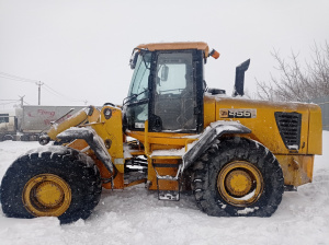 Погрузчик JCB 456 ZX; 2006 г. в., № двиг. 21737640, VIN: JCB456Z0J71169276, цвет желтый. ТС не на ходу, частично разукомплектовано. Отсутств