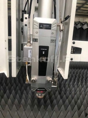 Оптоволоконный лазерный станок для резки металла MetalTec 1530B/1500 Maxphotonics