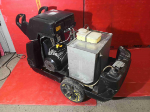 Моющий аппарат Karcher HDS 801E на разбор