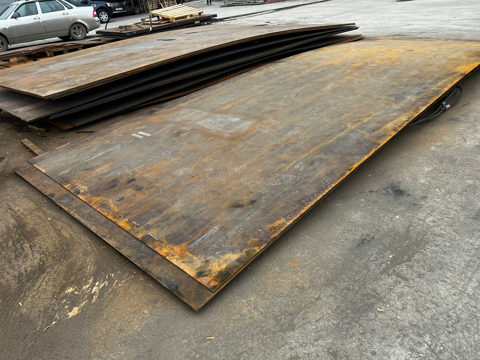 Бронированный лист. Броня для дробеметов. Лист стальной нержавеющий холоднокатаный 4, сталь aisi 321 astm a240. Лист холоднокатаный гост 19904-90. Пулестойкая сталь с500.