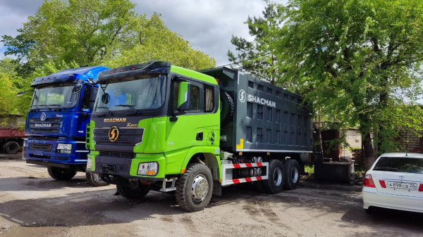 Самосвал Shacman SX32586W384C 6×4 кабина X3000 ISM11E5 440