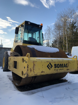 Грунтовый каток Bomag BW 211 D-40