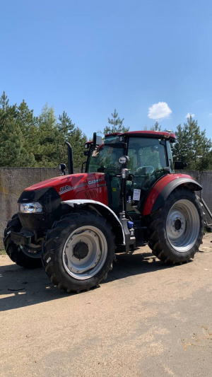 Колесный трактор Case IH FARMALL 100C