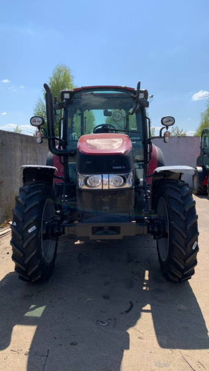 Колесный трактор Case IH FARMALL 100C