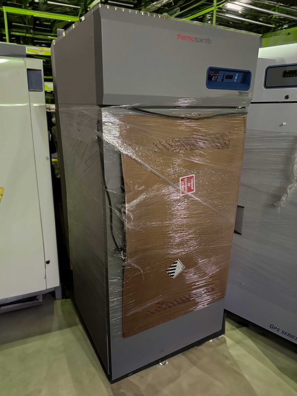 Лабораторный холодильник TSX3005SV