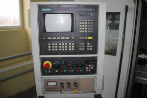 Станок токарный с числовым программным управлением модель WNS 300S
