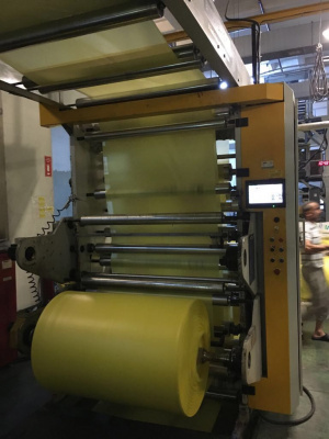 6 цветную флексографическую машину 1000 мм, для печати на бумаге, гибкой упаковке и других материалах