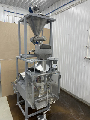 Автомат фасовочно-упаковочный лфу-05