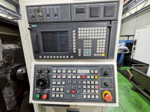Токарный станок Hyundai WiА E200C
