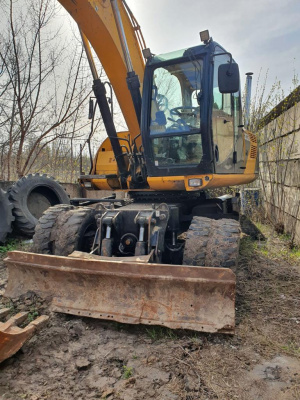 Траншейный экскаватор JCB JS 160W