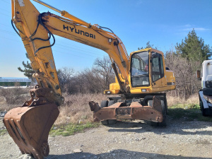 Колёсный экскаватор Hyundai R170W