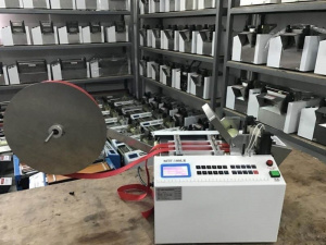 Автоматический станок для резки плоских материалов MTF-100LR