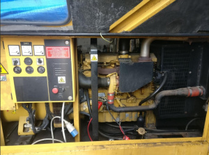 Дизельный генератор Caterpillar GEP 150 в кожухе