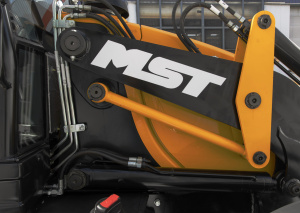 Экскаватор-погрузчик MST M544 S PLUS (новый, джойстики, кондиционер)