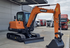 Гусеничный мин-экскаватор Doosan DX60 ACE -10N