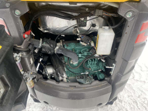 Гусеничный мини-экскаватор Volvo EC18E