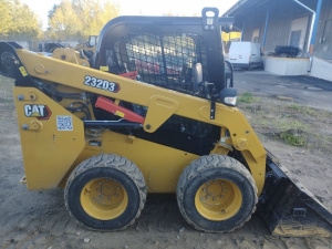 Мини-погрузчик Caterpillar 232D3